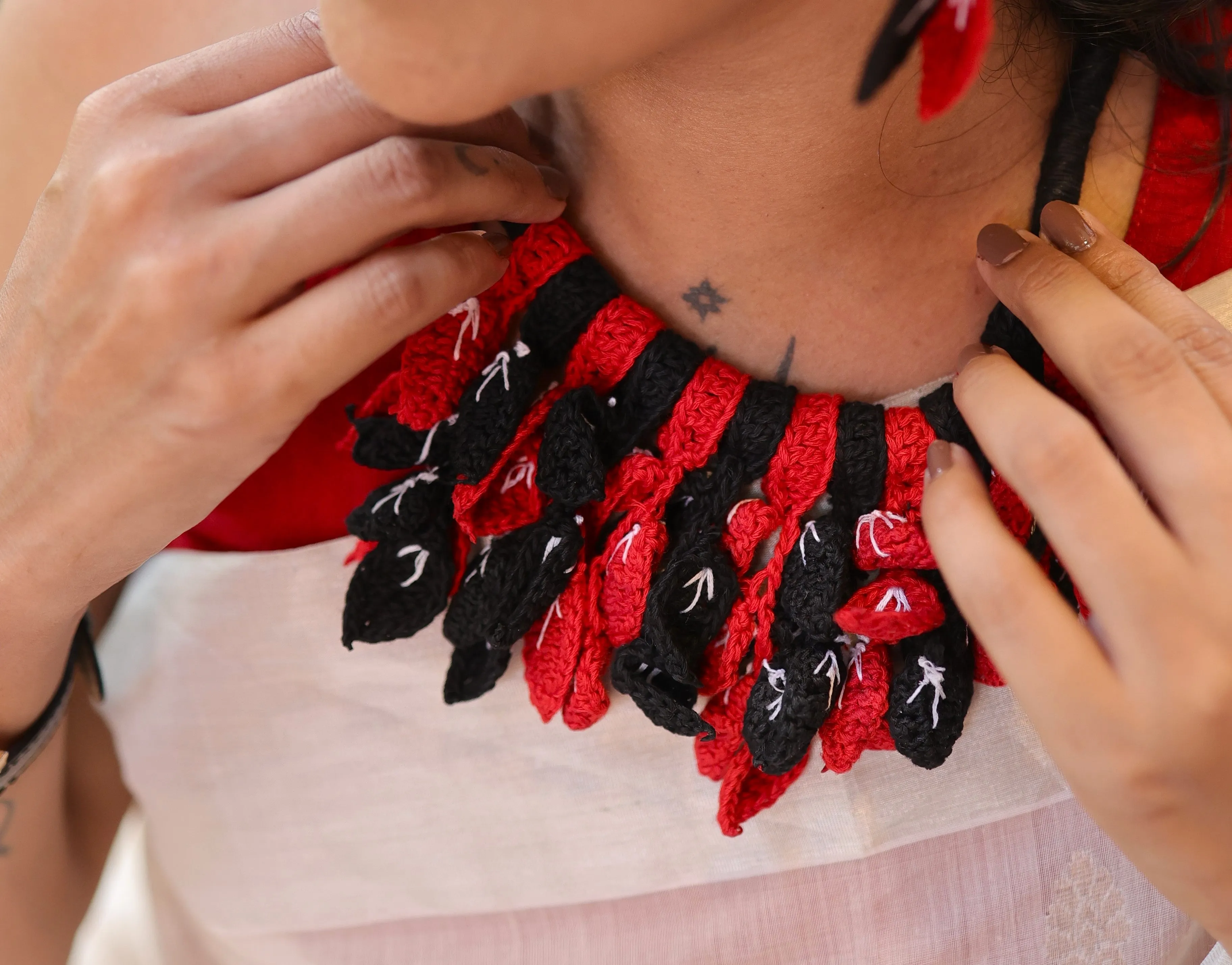 Kaarushi Crochet Necklace & Earrings Set