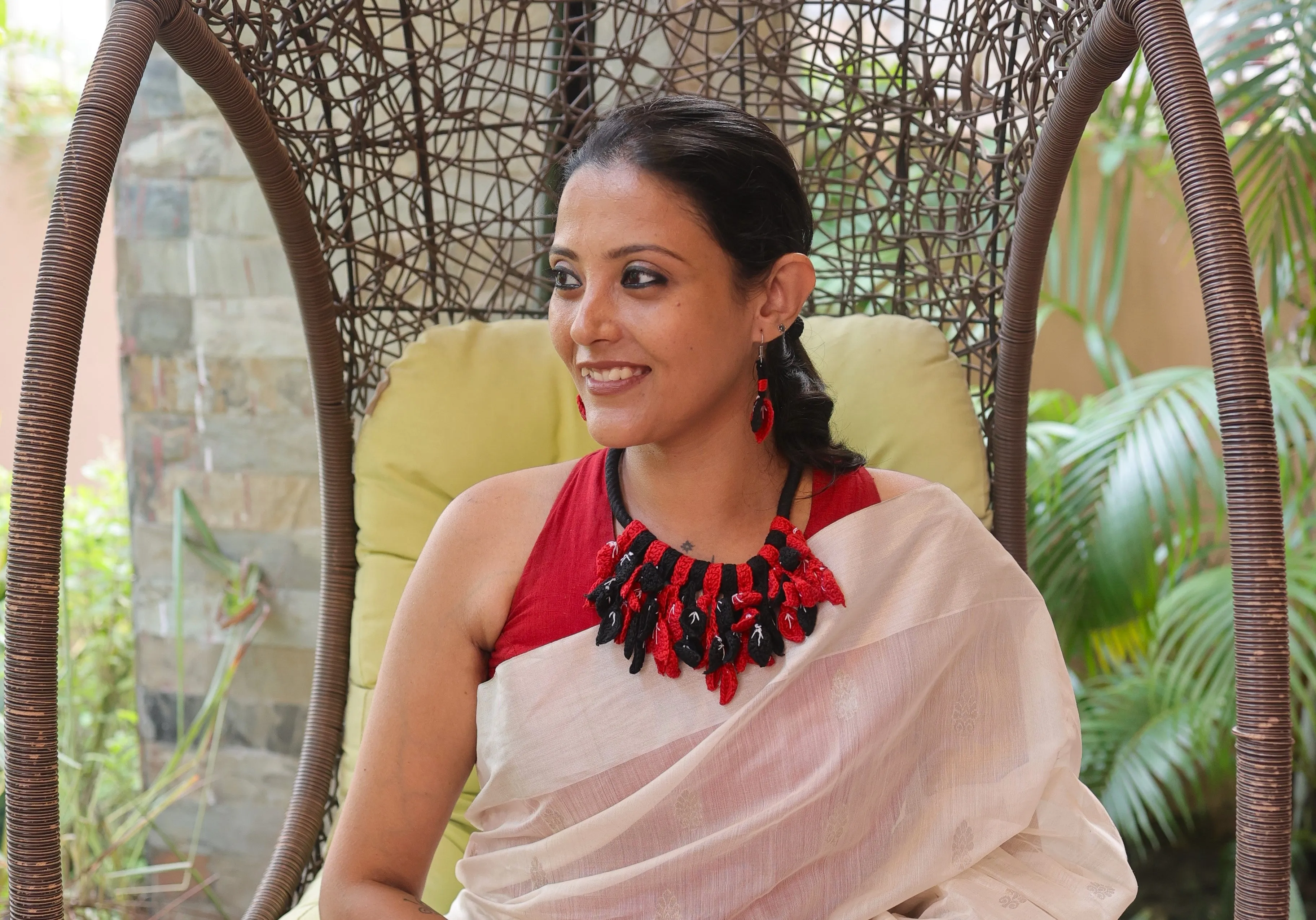 Kaarushi Crochet Necklace & Earrings Set